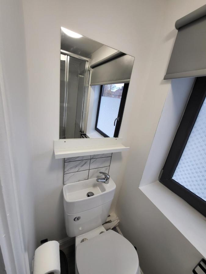 Premier Studios Nottingham - Tring Vale エクステリア 写真